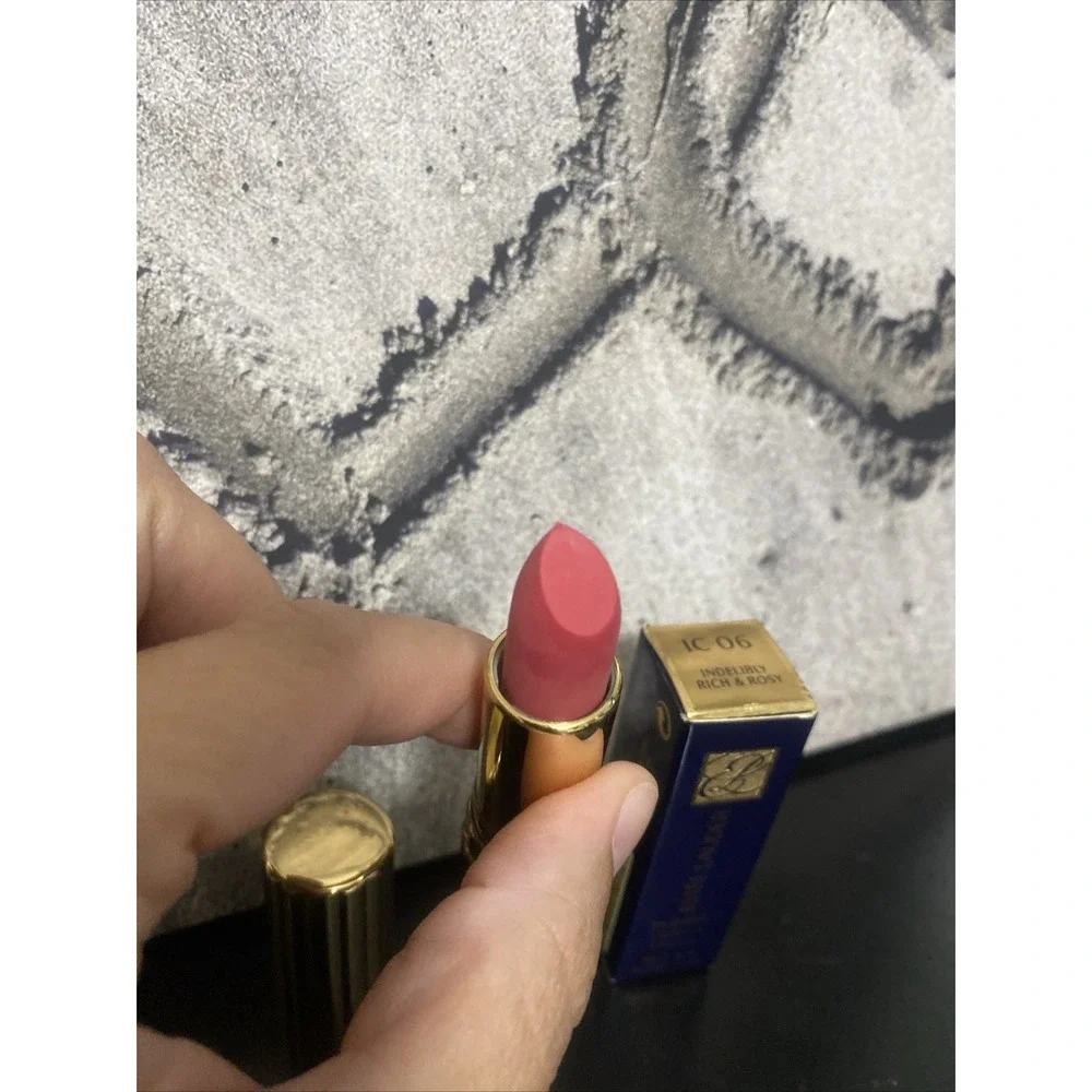 ESTEE LAUDER Lipstick IC 06 Indelibly Rich & Rosy Gold Ribbed Tube Rare!!! New